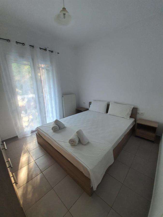 Eleana'S Apartments جوفيا المظهر الخارجي الصورة