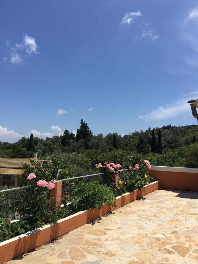 Eleana'S Apartments جوفيا المظهر الخارجي الصورة