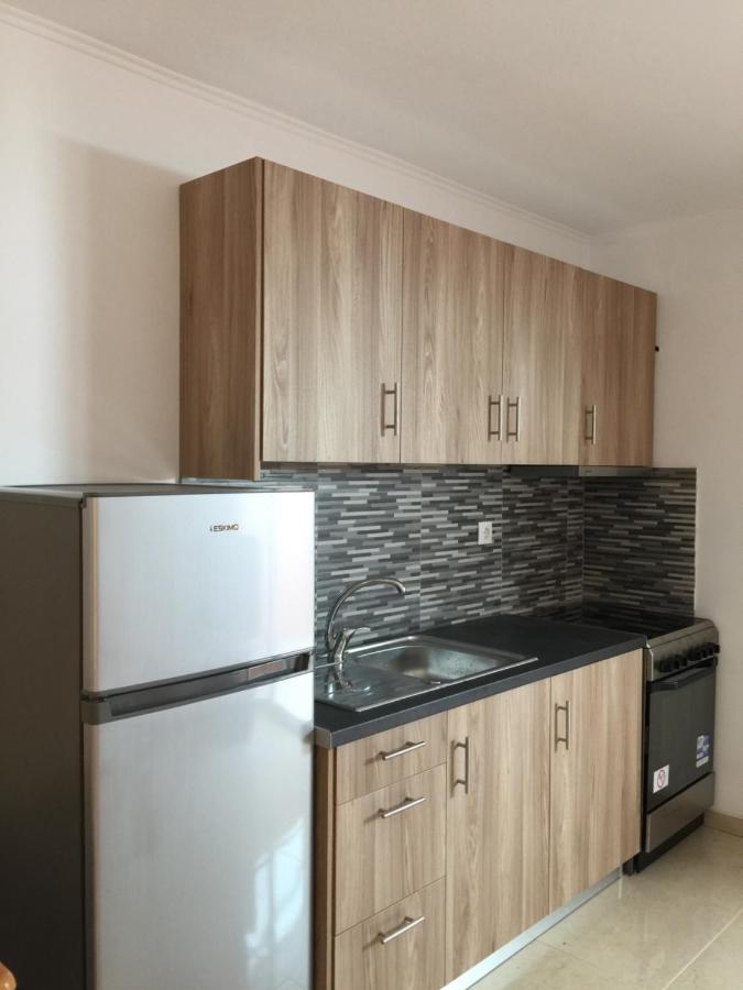 Eleana'S Apartments جوفيا المظهر الخارجي الصورة
